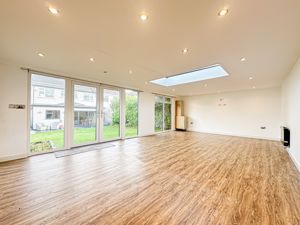 Photo 37- click for photo gallery